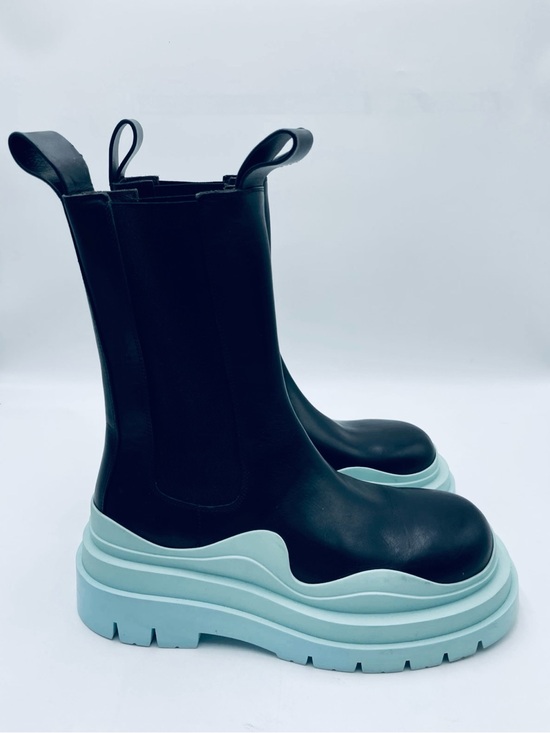 Bottega Veneta Shoes - Bottega Veneta Tire Chelsea Boots Blue Size 39